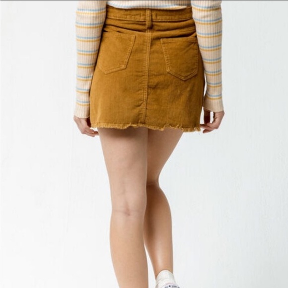 Indigo Rein Half Button Front Corduroy mini skirt Sz 3 / 26” - Picture 4 of 4